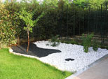 Giardino creativo composizione di sassi